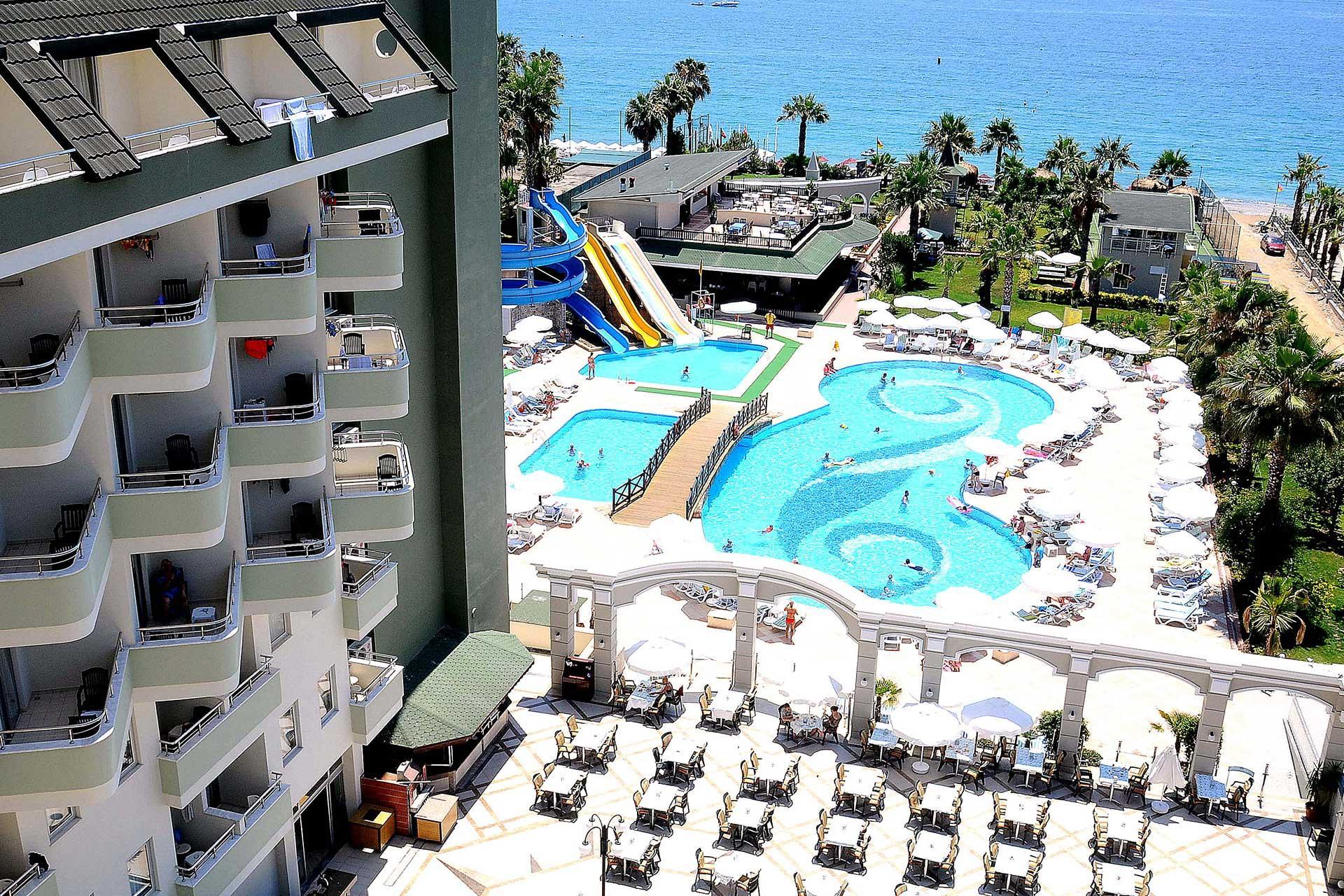 Holiday Garden Resort โอคูร์จาลาร์ ภายนอก รูปภาพ